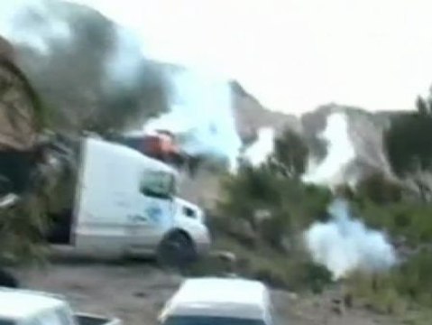 Violentos disturbios entre policía y mineros en Cochabamba, Bolivia