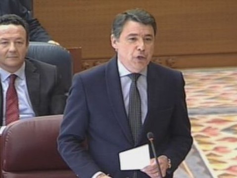 Ignacio González compara las marchas de la dignidad con el partido neonazi Amanecer Dorado