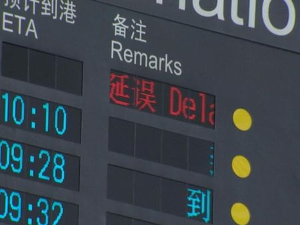 Hallan restos del avión desaparecido que viajaba a Pekín