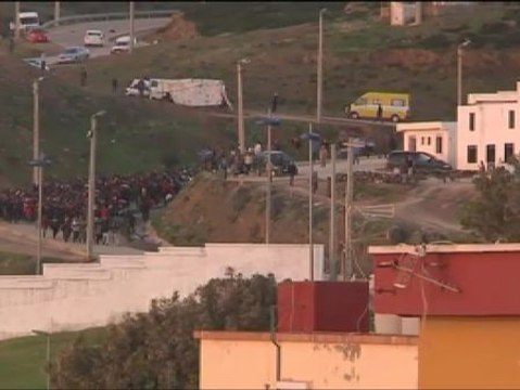 Avalancha de inmigrantes en Ceuta