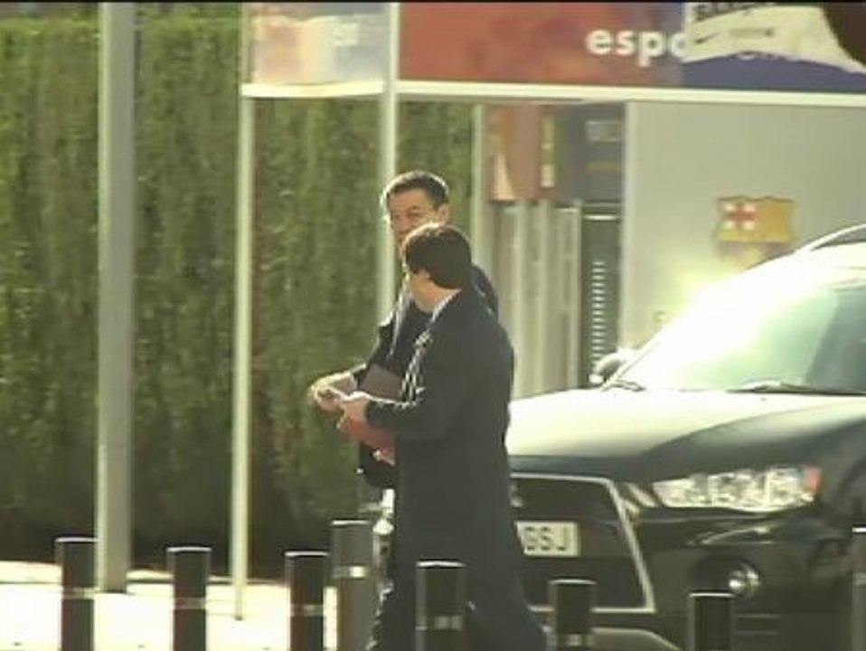 Bartomeu acude a la Ciudad Deportiva de Sant Joan Despí para transmitir ánimos y apoyo a los hombres de Martino