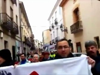 El alcalde de Caudete se encara con la Marcha por la Dignidad