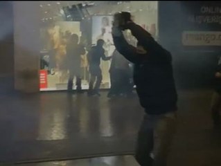 Segundo día de violencia en las calles de Estambul y Ankara