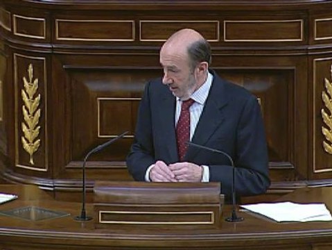 Rubalcaba sobre la tarifa plana de 100 euros para los contratos indefinidos: No va a valer para nada