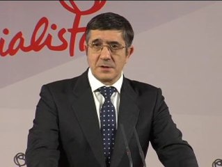Patxi López valora el gesto de ETA aunque lo considera "pequeño e insuficiente"