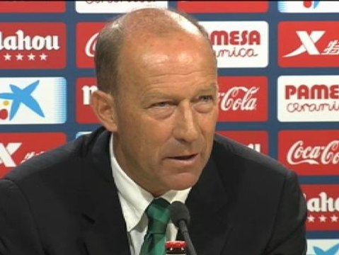 Calderón se queja del arbitraje en Villarreal donde no pasan del empate (1-1)