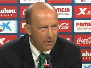 Calderón se queja del arbitraje en Villarreal donde no pasan del empate (1-1)