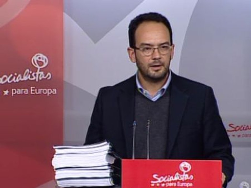 Antonio Hernando: "La trama Gürtel afecta al PP desde Cospedal a Rajoy"