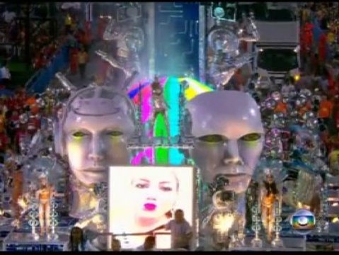 Las mejores escuelas de samba de Brasil compiten en Rio de Janeiro