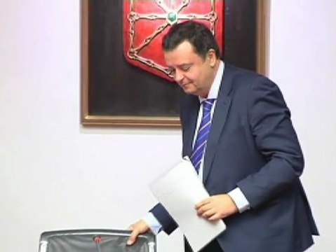 Comienza la comisión de investigación de la Hacienda foral de Navarra