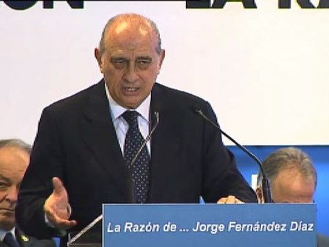 Fernández Díaz comete un lapsus y ubica la muerte de los 15 inmigrantes en Ceuta