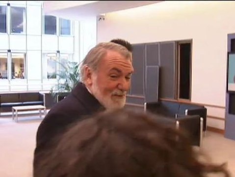 Cospedal: Mayor Oreja no es un verso suelto