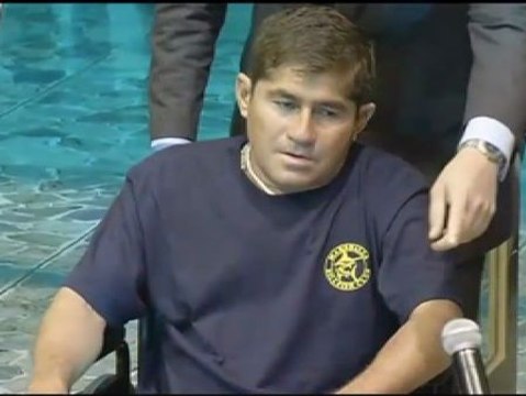 El náufrago salvadoreño regresa a casa