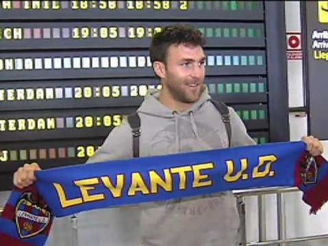 Víctor Casadesús llega al Levante para las próximas tres temporadas