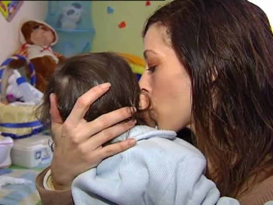 Casi tres millones de niños viven en riesgo de pobreza en España