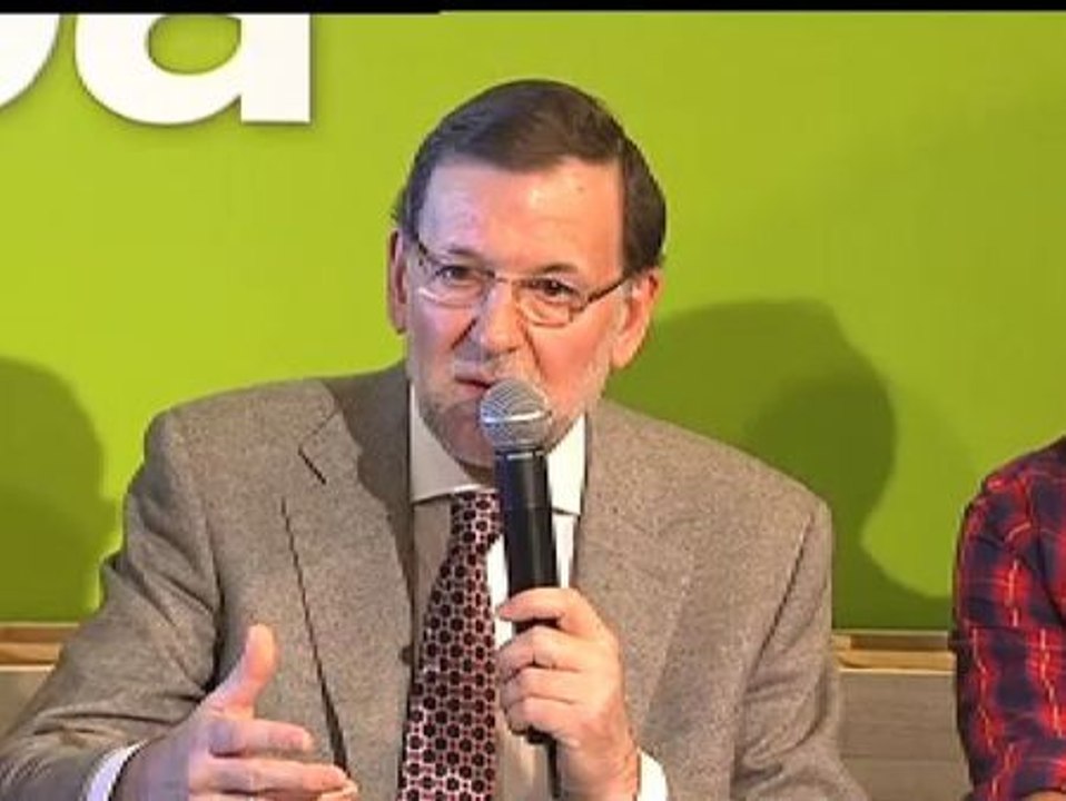 Rajoy: "A partir del año que viene comenzará una bajada sucesiva de impuestos"