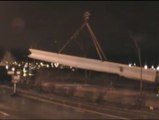El viento echa abajo en Madrid un obelisco de acero de más de 30 toneladas