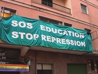 Las protestas se cuelan en el perímetro de seguridad de la Infanta