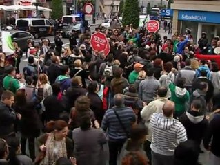 La PAH de Alicante se manifiesta por la dación en pago