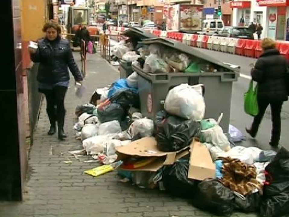Tercer día de huelga de basuras en Alicante