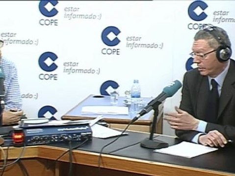 Gallardón se muestra contrario a que la Infanta Cristina entre a pie en los juzgados de Palma