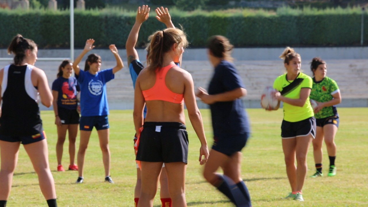 Así es una mañana con la selección femenina de rugby 15: "Queremos seguir haciendo historia"