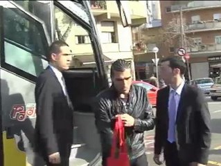 Messi y Neymar visitan un hospital