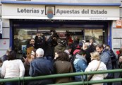 La celebración del Gordo en la Administración de Lotería de Arganzuela