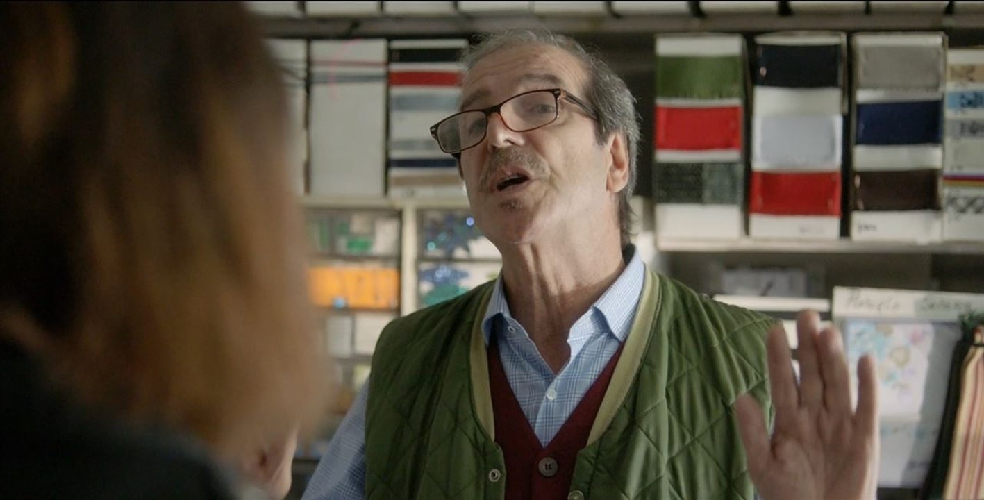 El PSOE presenta el vídeo de "don Mariano", que vende "lo que no es" y dice "no, no y no" al cambio