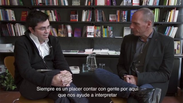 Varoufakis y Pisarello conversan sobre democracia, municipalismo y Europa