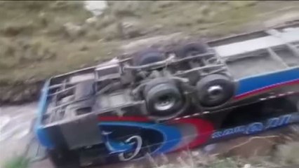 Diez muertos en un accidente de autobús en Perú