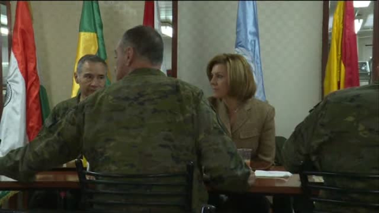 Cospedal visita a las tropas españolas desplazadas al Líbano