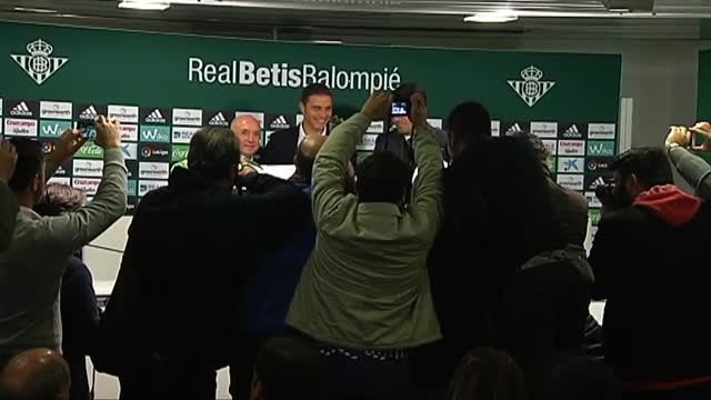 Joaquín: Sería maravilloso empezar el año ganando al Sevilla