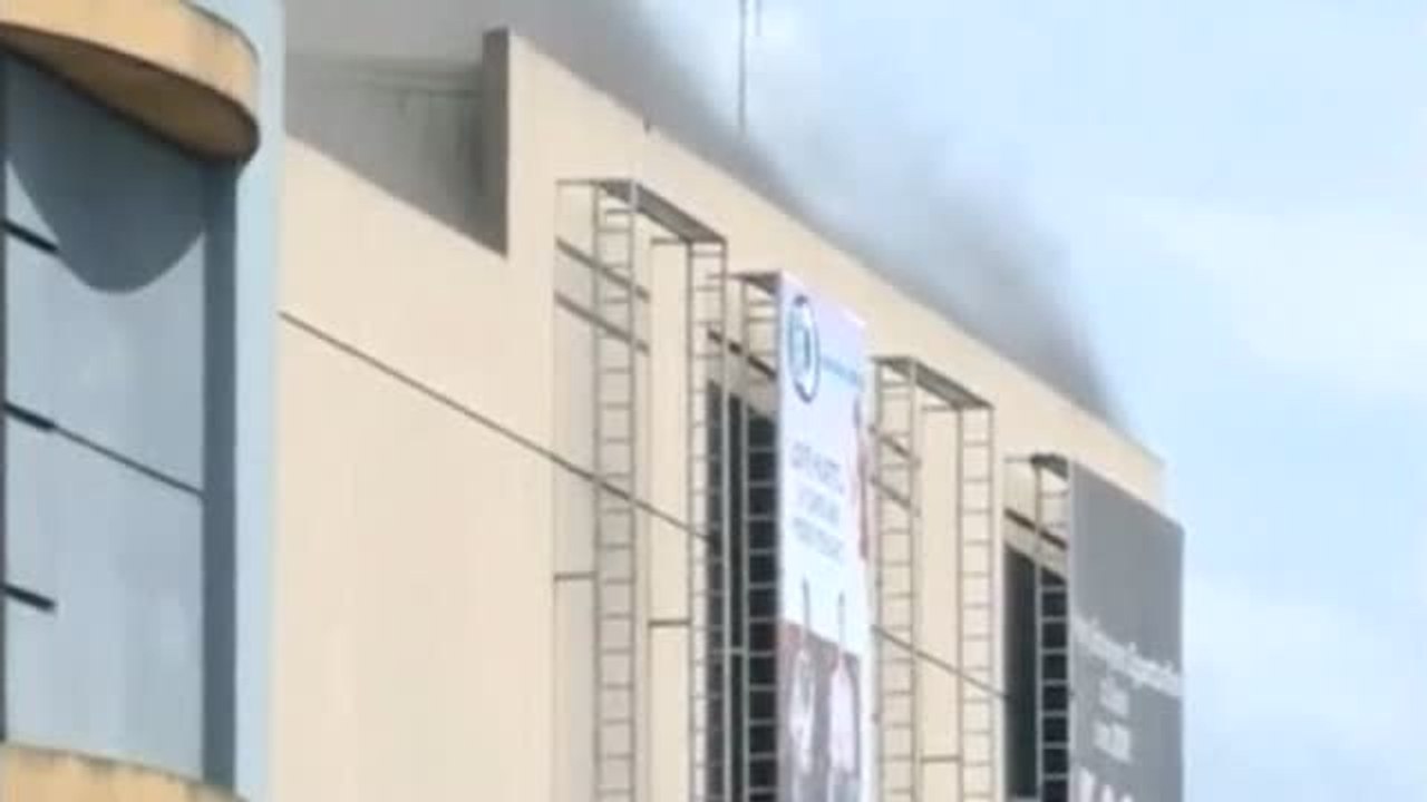 Al menos 37 muertos en el incendio de un centro comercial en Filipinas