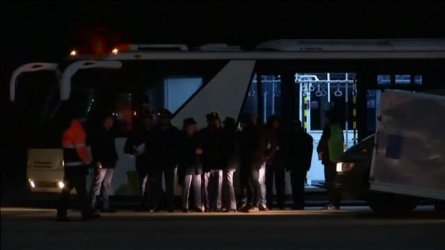 ACNUR y la ONU comienzan a evacuar los centros de refugiados de Libia