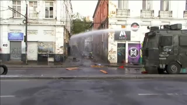 Tensión en Chile por la huelga de los trabajadores del puerto de Valparaíso