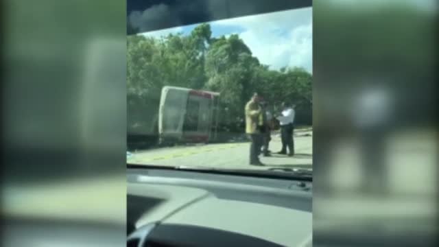 Fallecen onte turistas extranjeros en un accidente de autobús en México