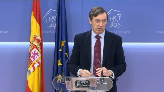 Rafa Hernando le pide a Rivera más respeto al PP y menos mentiras