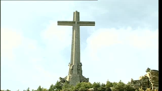 Así son los problemas legales que trae consigo la exhumación de Franco