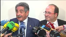 Revilla respalda a Iceta y acusa al Gobierno y a los independentistas de empeorar la situación en Cataluña