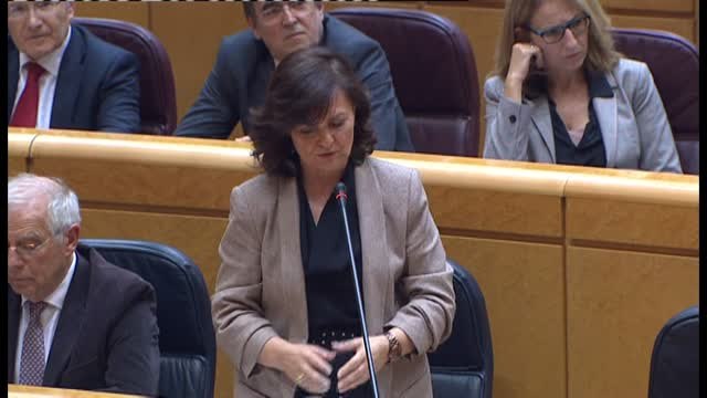 Carmen Calvo acusa al PP de entender y abrazar las ideas de Vox en el Senado