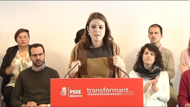 Lastra presume de que el Gobierno aprobará desde Barcelona la subida del SMI el próximo viernes