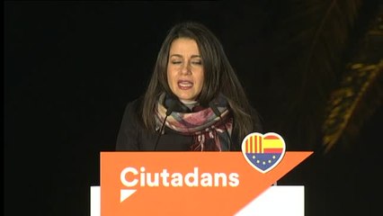 Arrimadas: "En nuestro corazón caben muchas banderas y las llevamos con mucha honra"