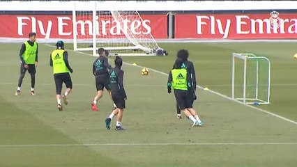 Video herunterladen: El Real Madrid comienza a preparar el partido ante el Sevilla