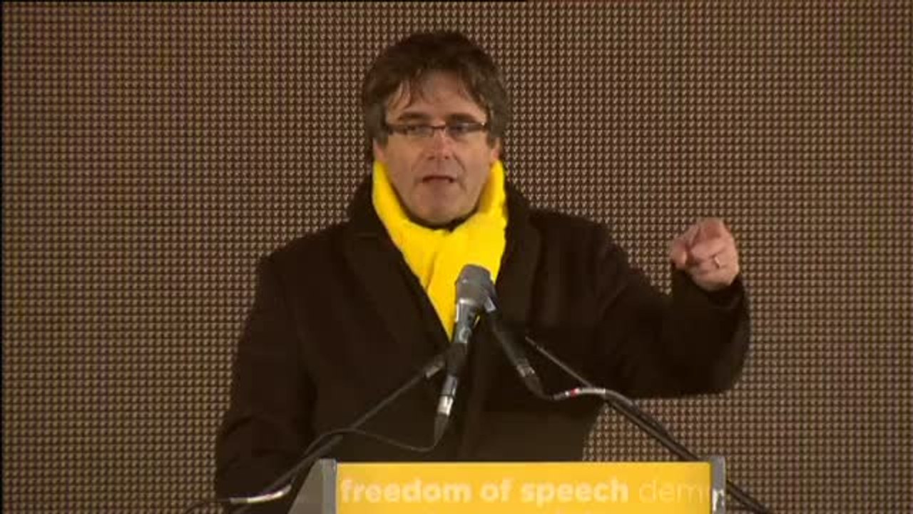 Puigdemont pide que Europa no trate a los líderes independentistas como "criminales"
