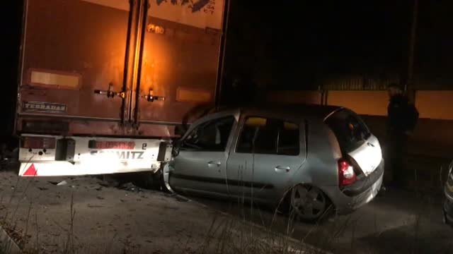 Herido grave un menor en Mallorca tras empotrar el coche que conducía contra un remolque