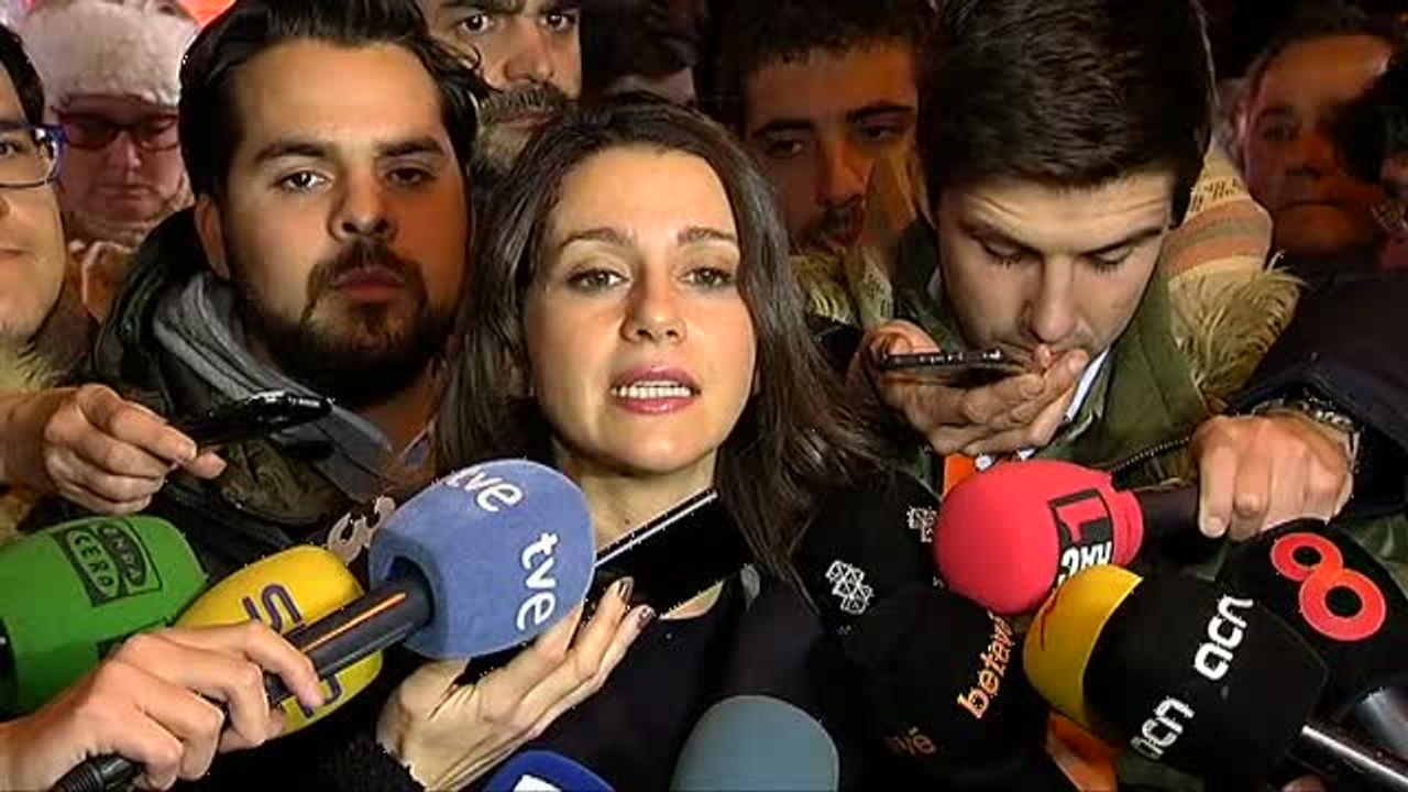 Arrimadas a Rajoy: "Esto ya no es un problema de cuántos diputados tiene cada partido; es una cuestión de si podemos detener el 'procés'"