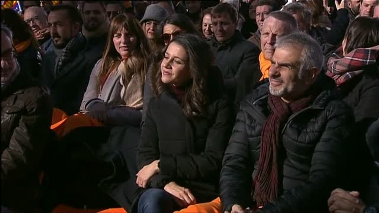 Ciudadanos y PSC enfrentados por el modelo territorial en Cataluña