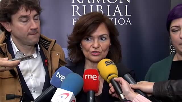 Carmen Calvo respeta la huelga de hambre de Sánchez y Turull y recalca que todos somos iguales ante la ley