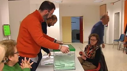 Comienza el recuento de votos en Andalucía